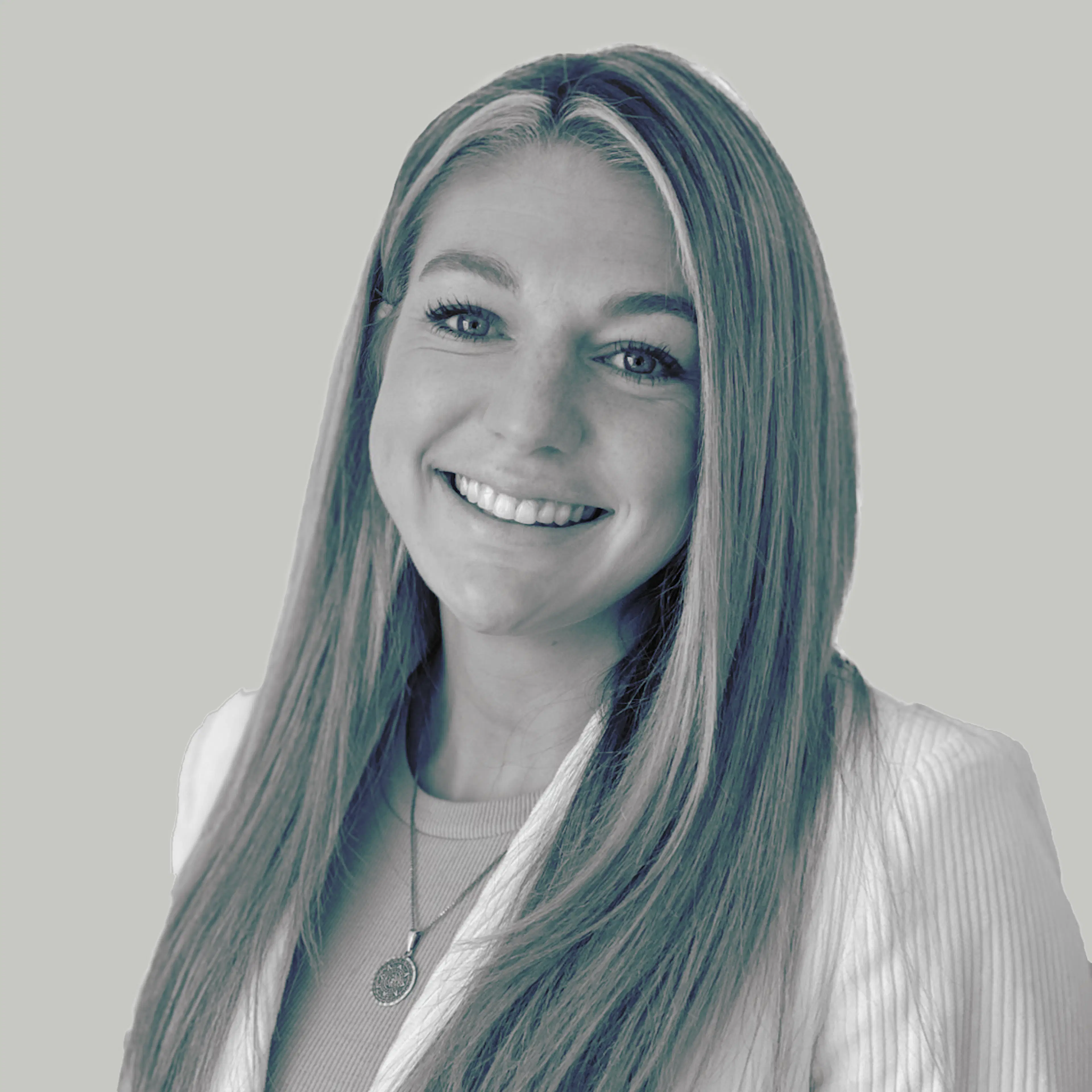 Amanda Roney headhshot